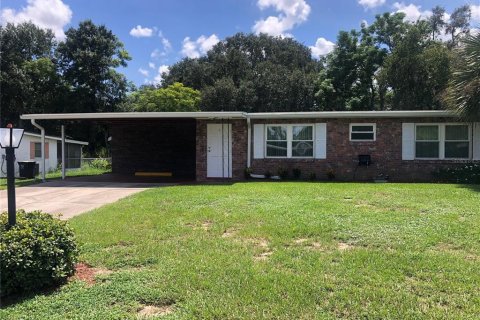 Villa ou maison à Winter Haven, Floride 2 chambres, 104.05 m2 № 2364678