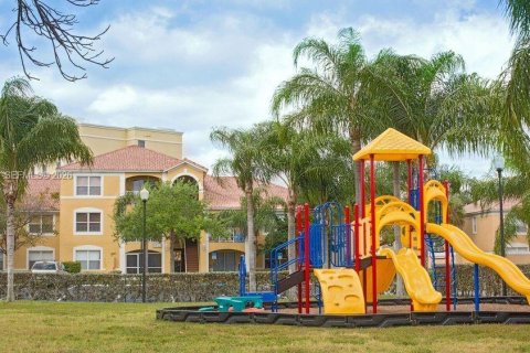 Condo in Coconut Creek, Florida, 2 bedrooms  № 1930336 - photo 7