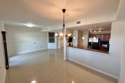 Купить кондоминиум в Дорал, Флорида 3 спальни, 121.89м2, № 1705820 - фото 3