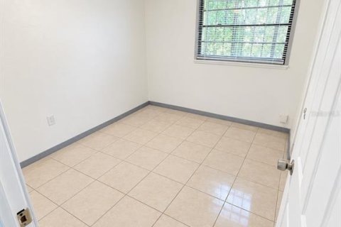 Villa ou maison à louer à Tampa, Floride: 3 chambres, 77.67 m2 № 2423892 - photo 8