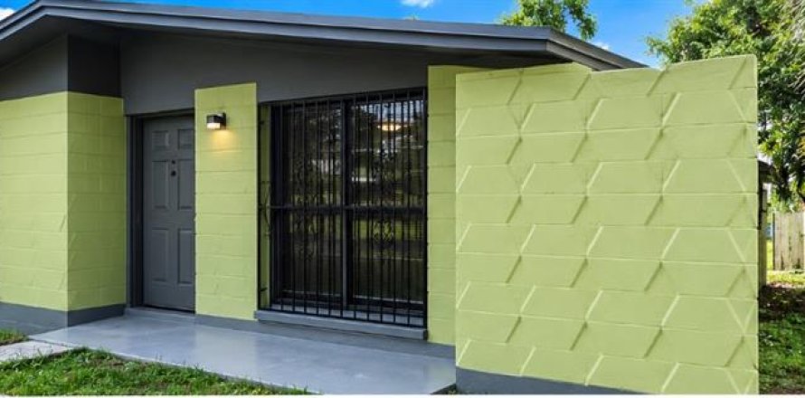 Villa ou maison à Tampa, Floride 3 chambres, 77.67 m2 № 2423892