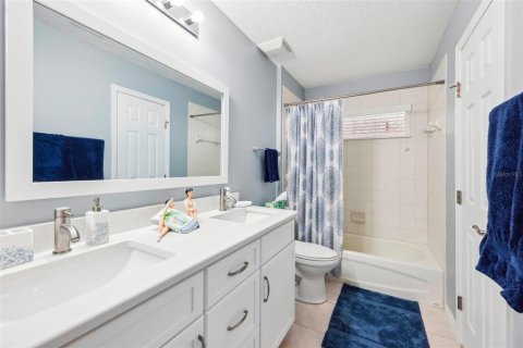 House in Leesburg, Florida 3 bedrooms, 212 sq.m. № 1547632 - photo 30