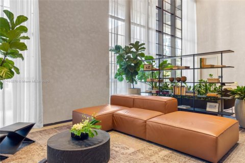 Condominio en alquiler en Miami, Florida, 1 dormitorio, 62.62 m2 № 1861551 - foto 30