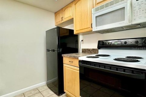 Copropriété à louer à Tampa, Floride: 1 chambre, 51.28 m2 № 2102270 - photo 5