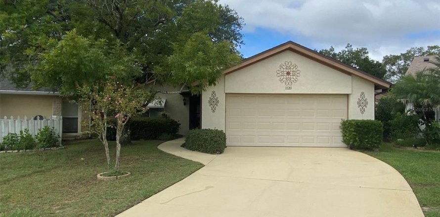 Villa ou maison à Winter Springs, Floride 3 chambres, 140.28 m2 № 2388661