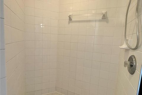 Casa en venta en Apopka, Florida, 3 dormitorios, 135.36 m2 № 1878306 - foto 28