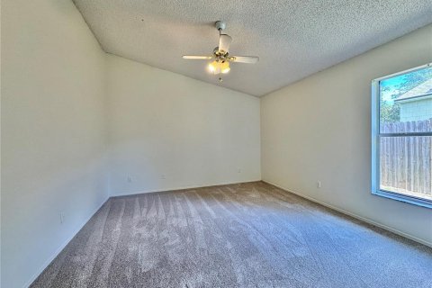 Casa en venta en Apopka, Florida, 3 dormitorios, 135.36 m2 № 1878306 - foto 25