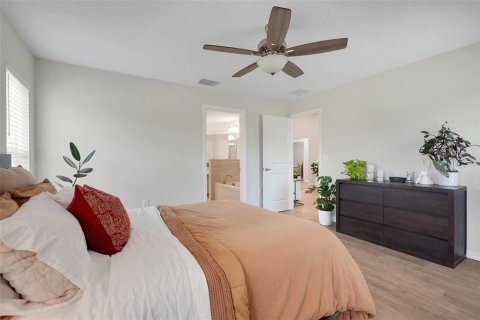 Casa en venta en Groveland, Florida, 3 dormitorios, 150.69 m2 № 2216112 - foto 27