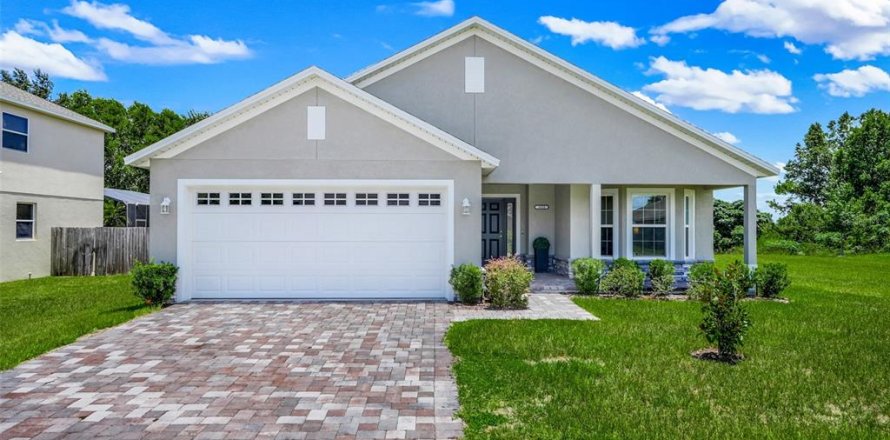 Casa en Groveland, Florida 3 dormitorios, 150.69 m2 № 2216112