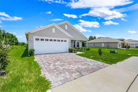 Casa en venta en Groveland, Florida, 3 dormitorios, 150.69 m2 № 2216112 - foto 2