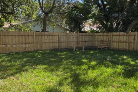 Снять в аренду квартиру в Форт-Лодердейл, Флорида 2 спальни, 60.57м2, № 2005259 - фото 26