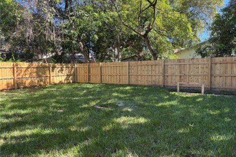 Снять в аренду квартиру в Форт-Лодердейл, Флорида 2 спальни, 60.57м2, № 2005259 - фото 21