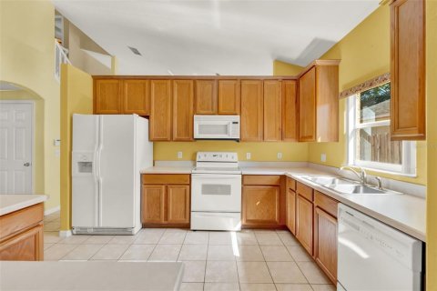 House in Ocoee, Florida 5 bedrooms, 215.9 sq.m. № 1631713 - photo 9