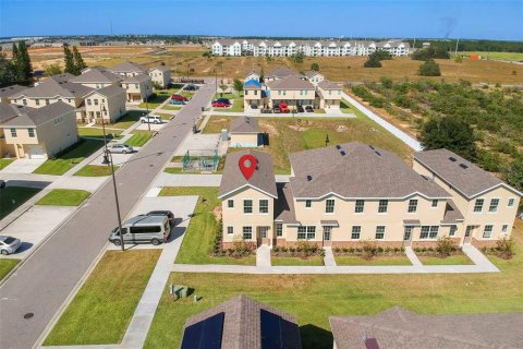 Townhouse in Davenport, Florida 3 bedrooms, 125.23 sq.m. № 1417996 - photo 27