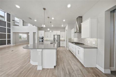 Villa ou maison à vendre à Lake Mary, Floride: 4 chambres, 331.38 m2 № 2349576 - photo 17