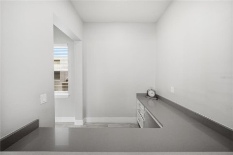 Villa ou maison à vendre à Lake Mary, Floride: 4 chambres, 331.38 m2 № 2349576 - photo 15