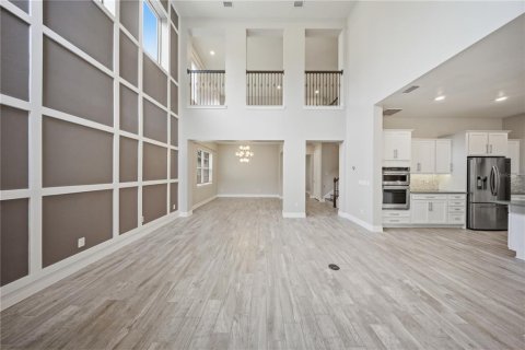 Villa ou maison à vendre à Lake Mary, Floride: 4 chambres, 331.38 m2 № 2349576 - photo 12