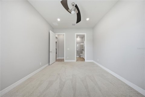 Villa ou maison à vendre à Lake Mary, Floride: 4 chambres, 331.38 m2 № 2349576 - photo 26