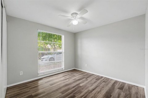 Casa en venta en Tampa, Florida, 3 dormitorios, 103.96 m2 № 2149279 - foto 9