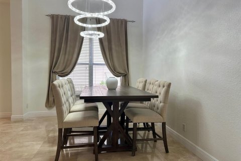 Villa ou maison à louer à Weston, Floride: 5 chambres, 282.52 m2 № 2401414 - photo 7
