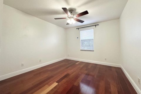 Villa ou maison à louer à Weston, Floride: 5 chambres, 282.52 m2 № 2401414 - photo 28