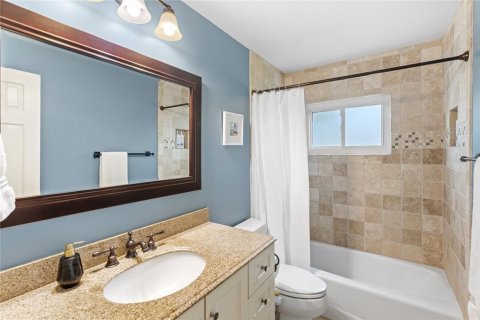 House in Orlando, Florida 3 bedrooms, 174.38 sq.m. № 1780240 - photo 20