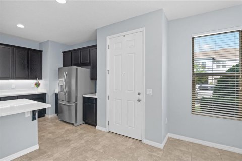 Townhouse in Sanford, Florida 3 bedrooms, 189.43 sq.m. № 1648337 - photo 11