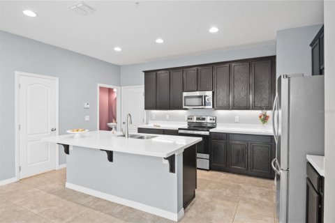 Townhouse in Sanford, Florida 3 bedrooms, 189.43 sq.m. № 1648337 - photo 7