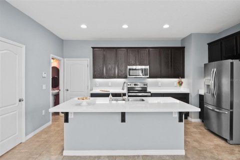 Townhouse in Sanford, Florida 3 bedrooms, 189.43 sq.m. № 1648337 - photo 9
