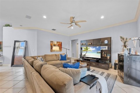 Casa en venta en Weston, Florida, 5 dormitorios, 310.67 m2 № 2007796 - foto 15