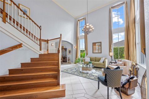 Casa en venta en Weston, Florida, 5 dormitorios, 310.67 m2 № 2007796 - foto 3