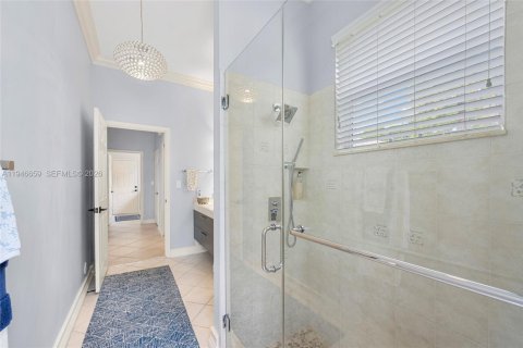 Casa en venta en Weston, Florida, 5 dormitorios, 310.67 m2 № 2007796 - foto 26