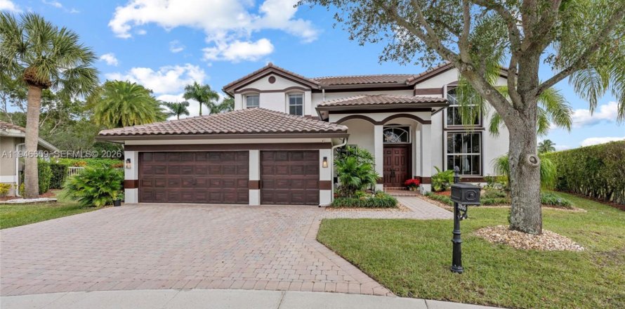 Casa en Weston, Florida 5 dormitorios, 310.67 m2 № 2007796