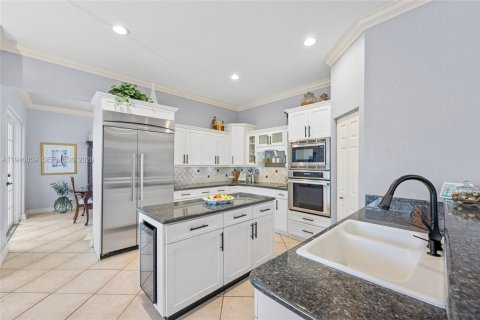 Casa en venta en Weston, Florida, 5 dormitorios, 310.67 m2 № 2007796 - foto 19