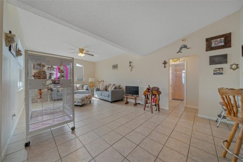 House in Ocala, Florida 4 bedrooms, 244.8 sq.m. № 1552441 - photo 15
