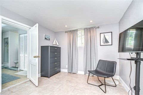 Casa en venta en Saint Petersburg, Florida, 3 dormitorios, 144.56 m2 № 2094301 - foto 25