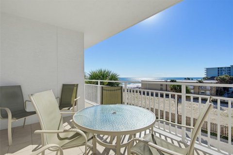 Copropriété à vendre à Daytona Beach Shores, Floride: 3 chambres, 173.36 m2 № 2437261 - photo 4