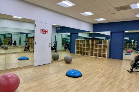 Купить кондоминиум в Санни-Айлс-Бич, Флорида 1 спальня, 93.37м2, № 1985664 - фото 9