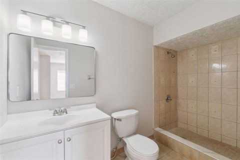 Villa ou maison à louer à Sanford, Floride: 4 chambres, 121.24 m2 № 2114291 - photo 10