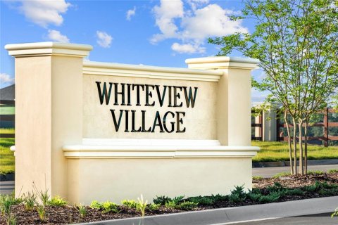 House in WHITEVIEW VILLAGE in Palm Coast, Florida 3 bedrooms, 175.68 sq.m. № 1911286 - photo 3