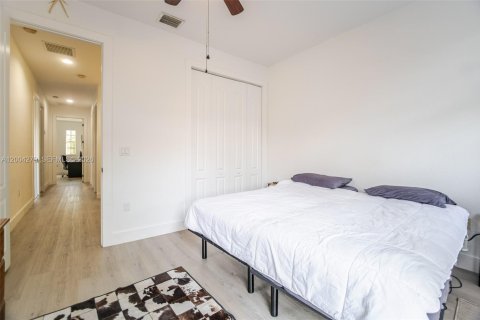 Townhouse in Davie, Florida 3 bedrooms, 177.63 sq.m. № 2068318 - photo 27