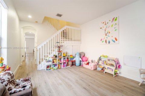 Townhouse in Davie, Florida 3 bedrooms, 177.63 sq.m. № 2068318 - photo 19