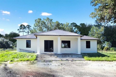 Villa ou maison à vendre à Clewiston, Floride: 3 chambres, 141.77 m2 № 1992874 - photo 14