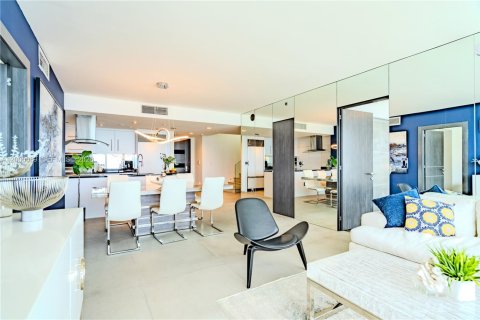Condominio en venta en Miami, Florida, 3 dormitorios, 201.78 m2 № 2064860 - foto 14