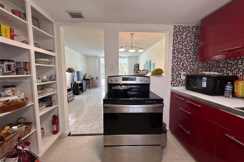 Condominio en venta en Aventura, Florida, 2 dormitorios, 89.19 m2 № 1981154 - foto 7