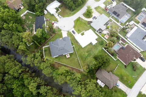 Villa ou maison à vendre à Palm Coast, Floride: 4 chambres, 231.79 m2 № 2095342 - photo 29