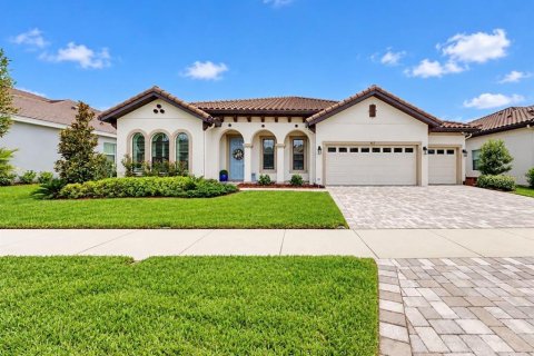House in Fish Hawk, Florida 4 bedrooms, 296.27 sq.m. № 2396268 - photo 2