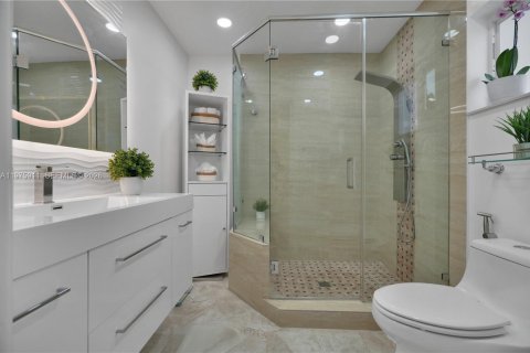 Casa en venta en Miami, Florida, 3 dormitorios, 127.46 m2 № 2040110 - foto 20