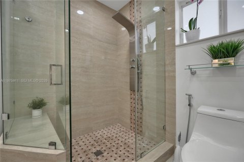 Casa en venta en Miami, Florida, 3 dormitorios, 127.46 m2 № 2040110 - foto 21