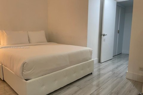 Copropriété à louer à Miami Beach, Floride: 1 chambre, 81.75 m2 № 1418644 - photo 18
